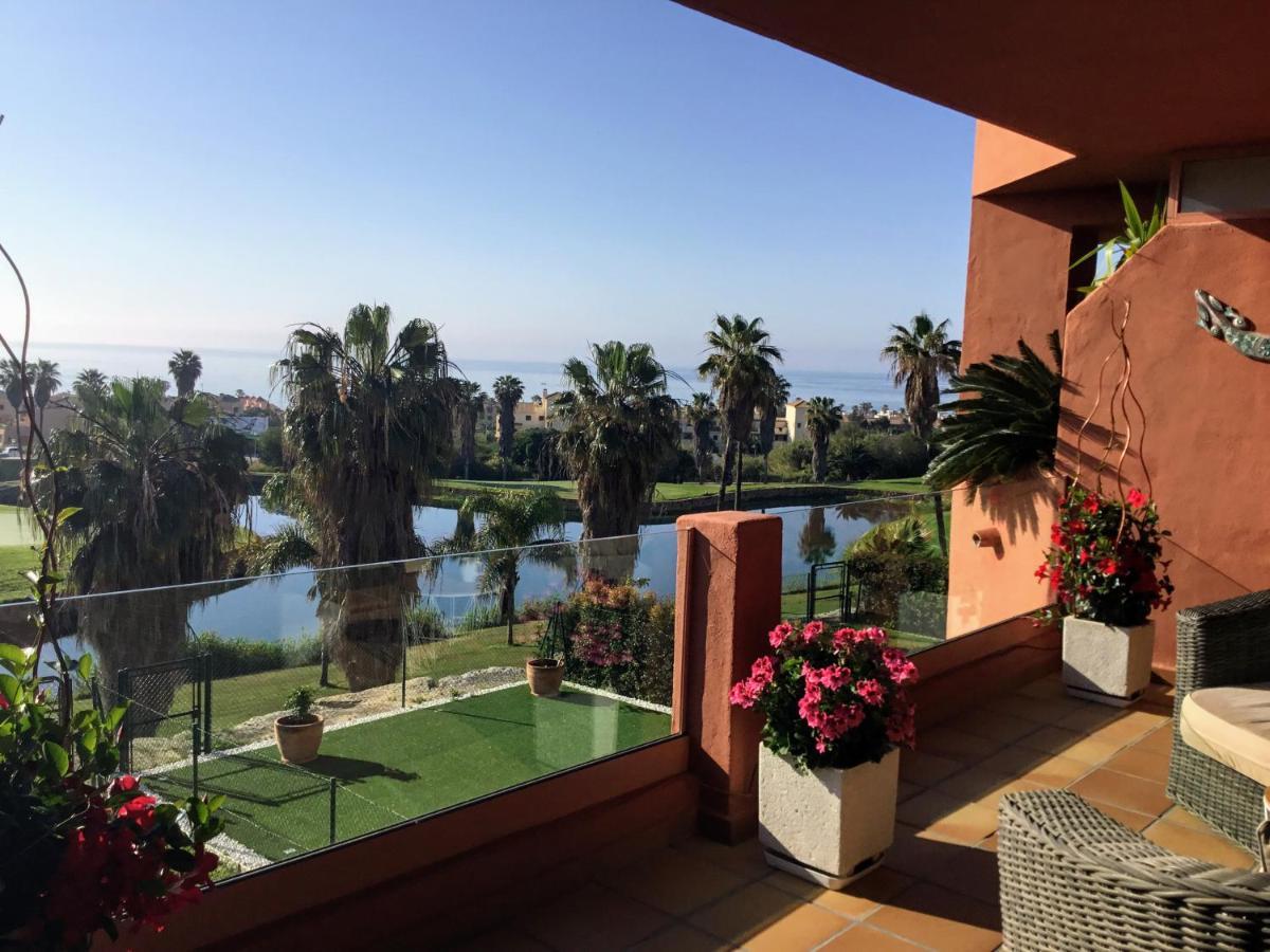 El Patio Dona Julia Lägenhet Casares Exteriör bild