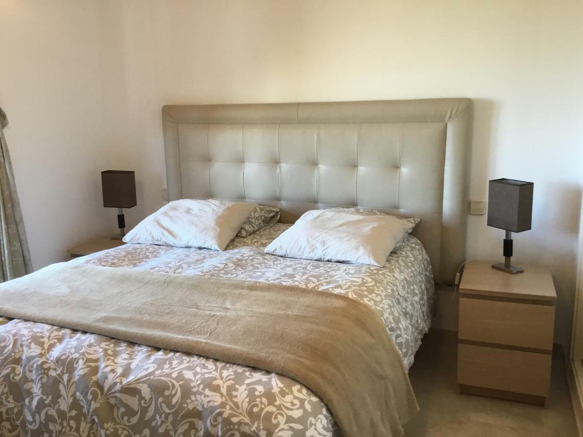 El Patio Dona Julia Lägenhet Casares Exteriör bild